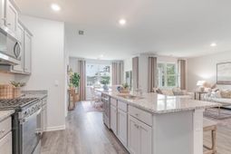 1325 Parkside Ct photo 4