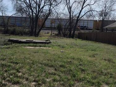 1922 Muncie Avenue, Dallas, TX 75212