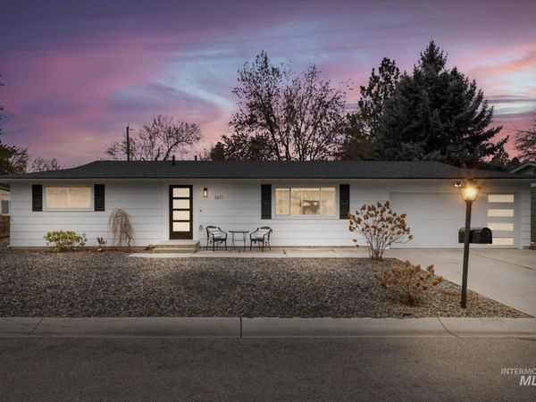 3611 W Pinehurst Dr, Boise, ID 83703