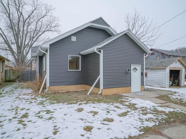 1428 North Avenue, ROCKFORD, IL 61103