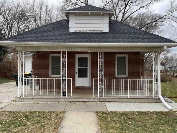 417 S FAIRMOUNT ST, Sioux City, IA 51106