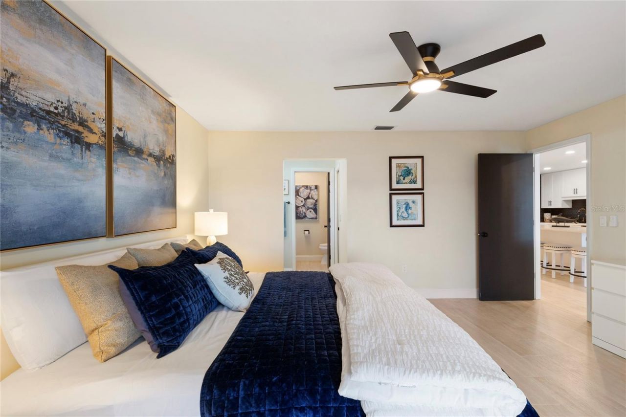 3887 Catalina Drive, Bradenton, FL 34210 Photo