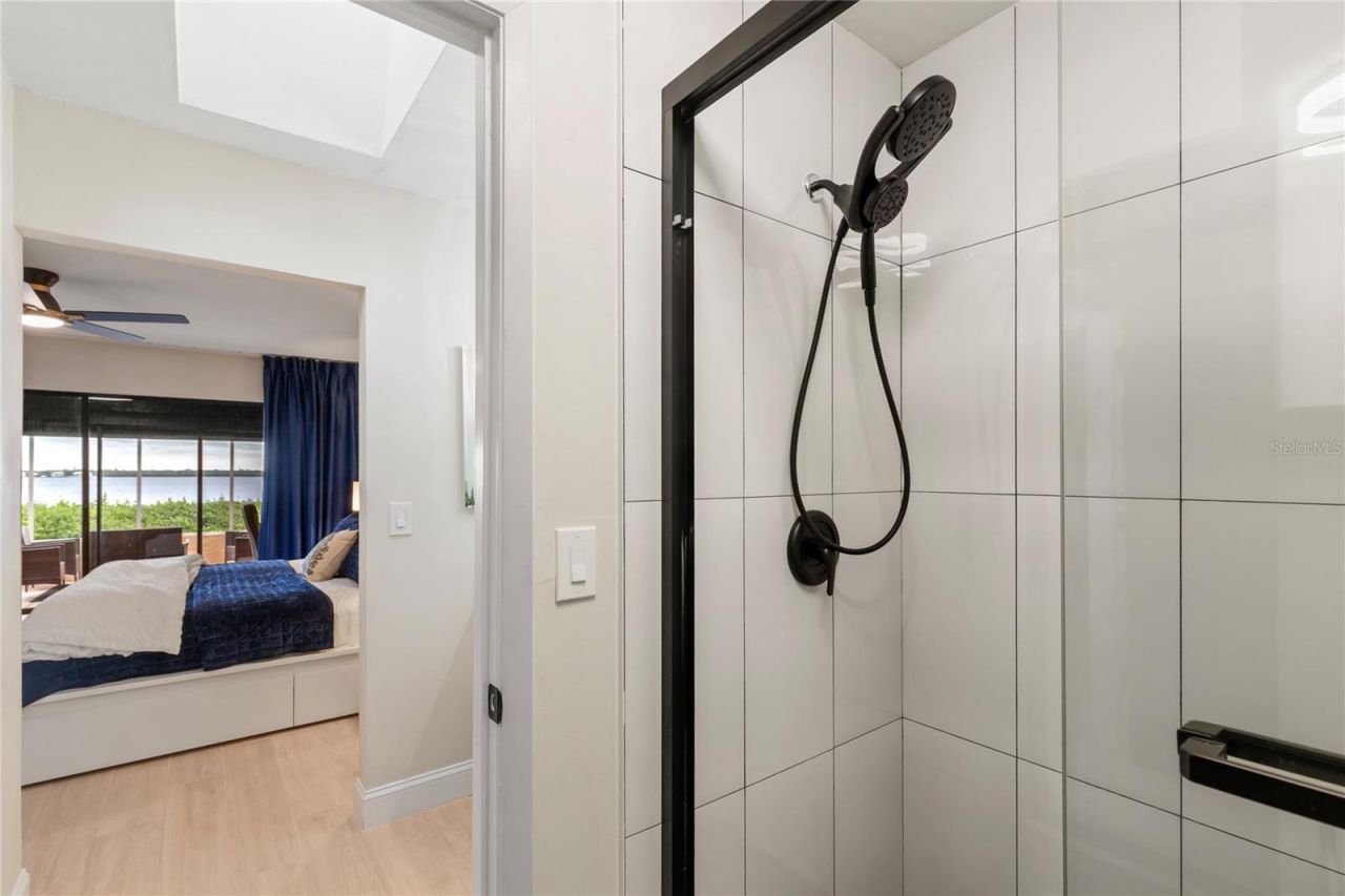 3887 Catalina Drive, Bradenton, FL 34210 Photo