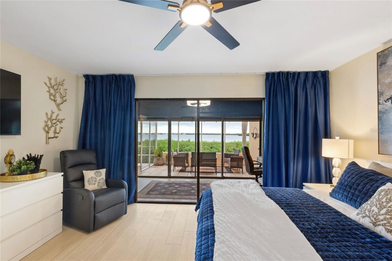 3887 Catalina Drive, Bradenton, FL 34210 Photo