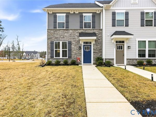 2031 Turtle Parkway , Sandston, VA 23150