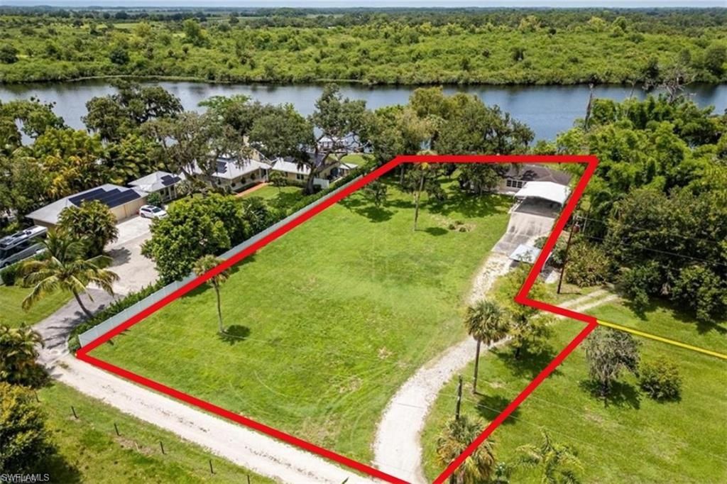 2030 Fort Denaud Rd, Labelle, FL 33935 Photo
