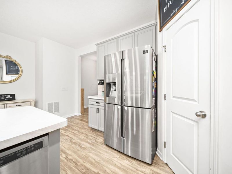 5863 Seffner Drive, Westerville, OH 43081 Photo 12