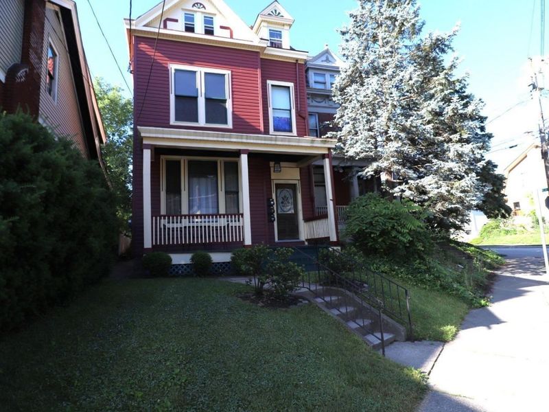 2462 Fairview Avenue, Cincinnati, OH 45219 Photo 2