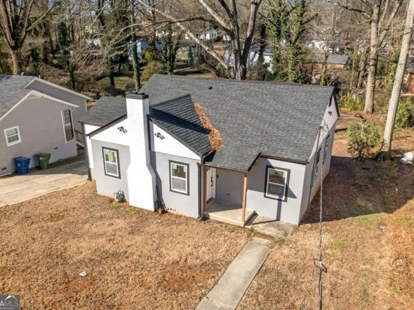 1427 Lorenzo Drive SW, Atlanta, GA 30310