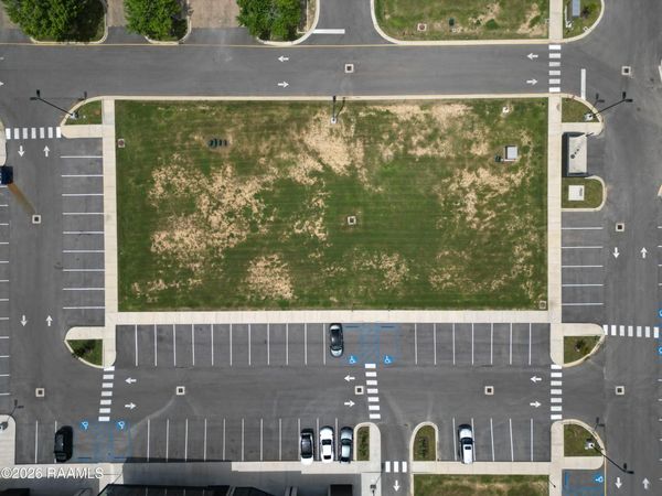 4533 Johnston Street , Lafayette, LA 70503