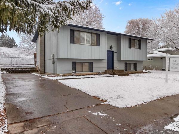 544 Scenic Heights Way, Cheney, WA 99004