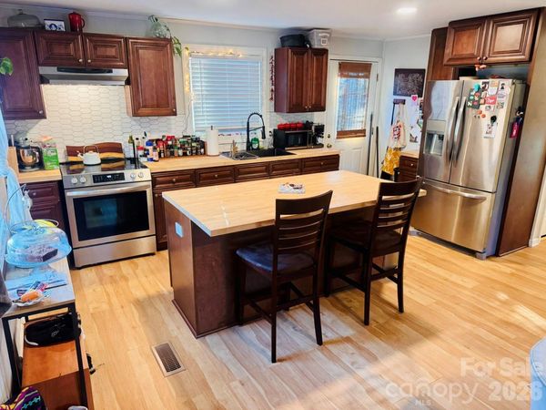 1217 Allen Street, Charlotte, NC 28205