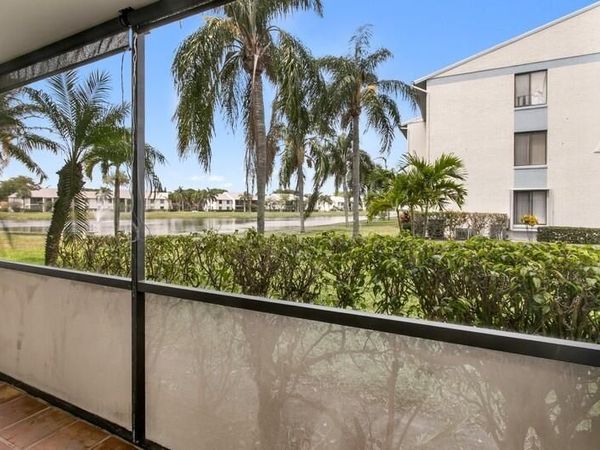 1109 Green Pine Boulevard, Unit G1, West Palm Beach, FL 33409