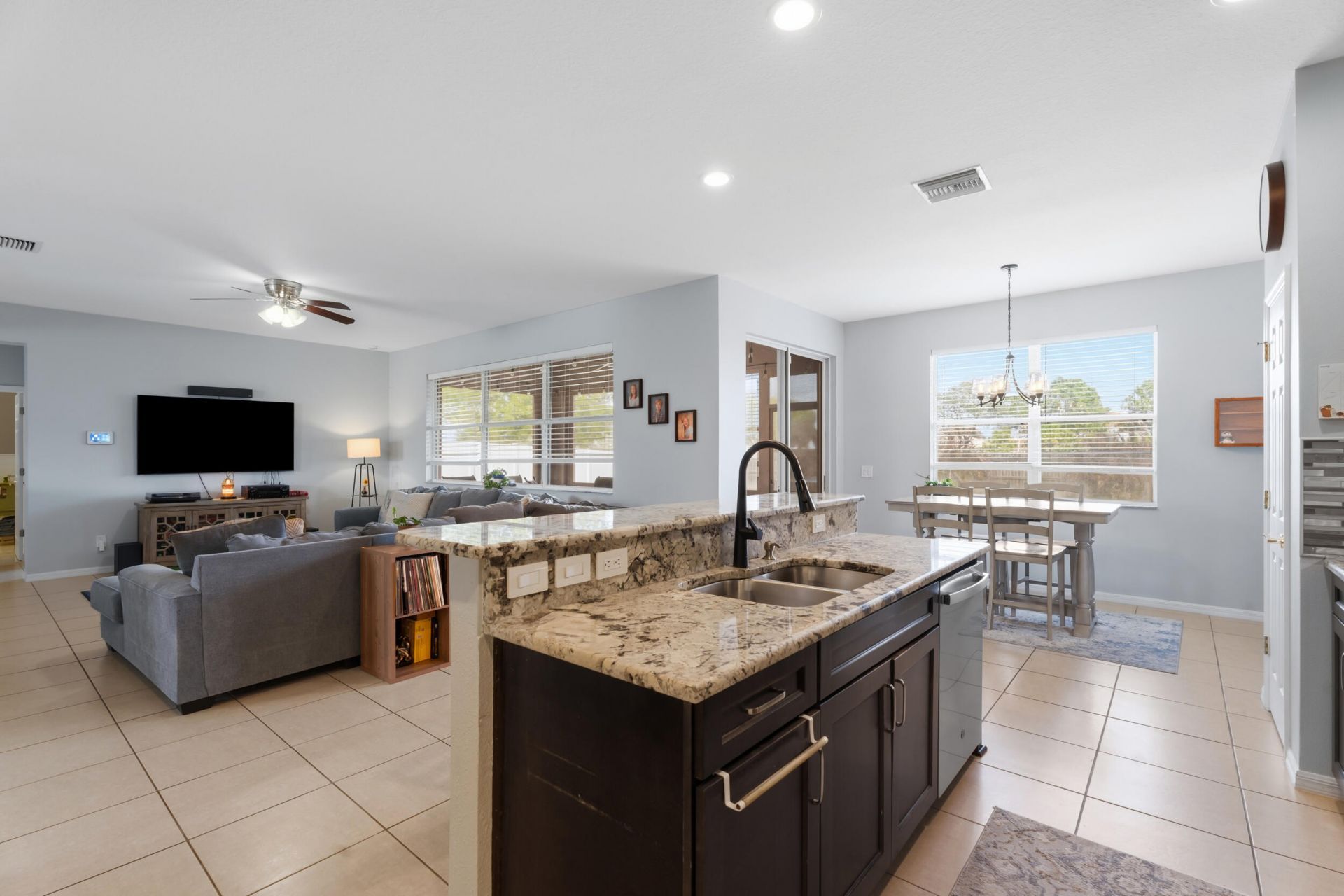 5835 NW Drill Court, Port Saint Lucie, FL 34986 Photo