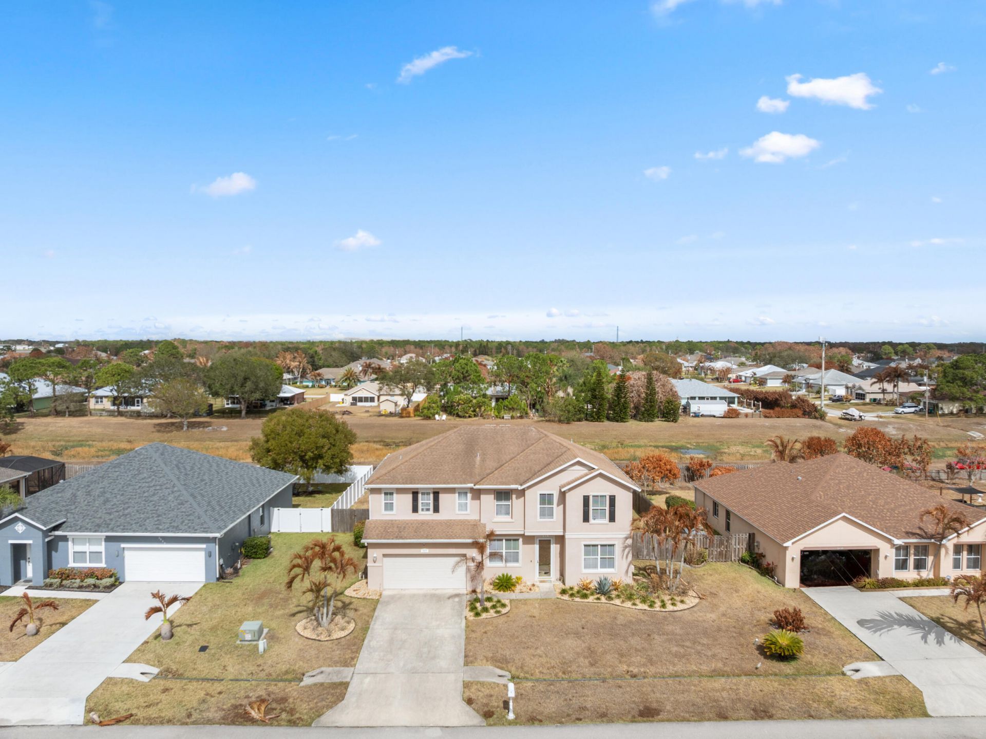 5835 NW Drill Court, Port Saint Lucie, FL 34986 Photo