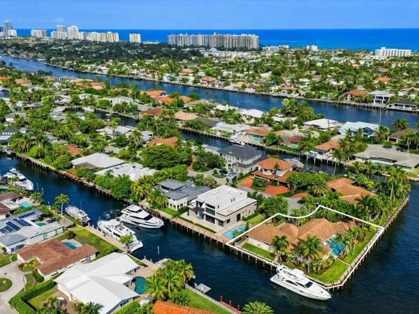 5201 NE 32 Avenue, Fort Lauderdale, FL 33308