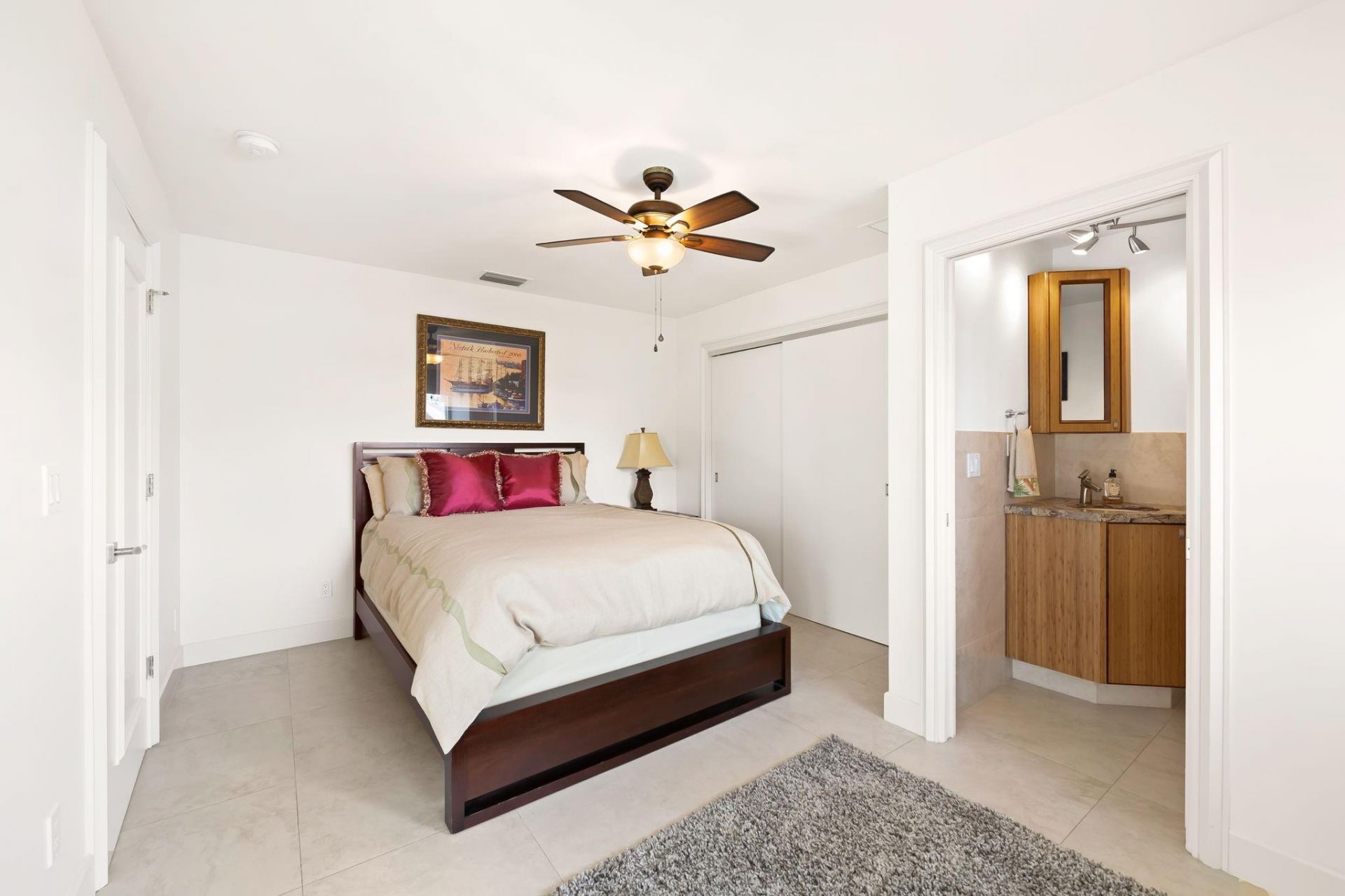 5201 NE 32 Avenue, Fort Lauderdale, FL 33308 Photo