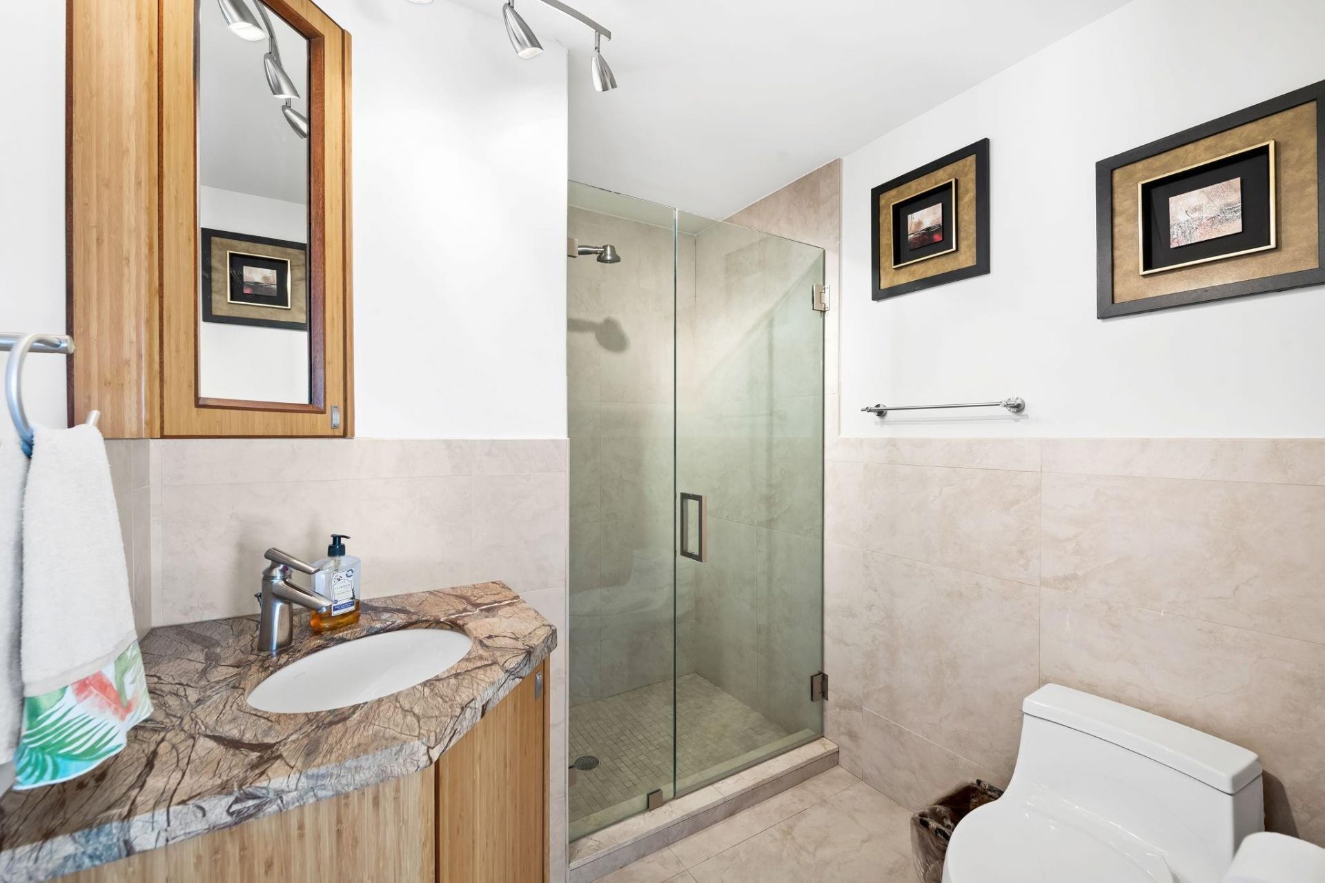 5201 NE 32 Avenue, Fort Lauderdale, FL 33308 Photo