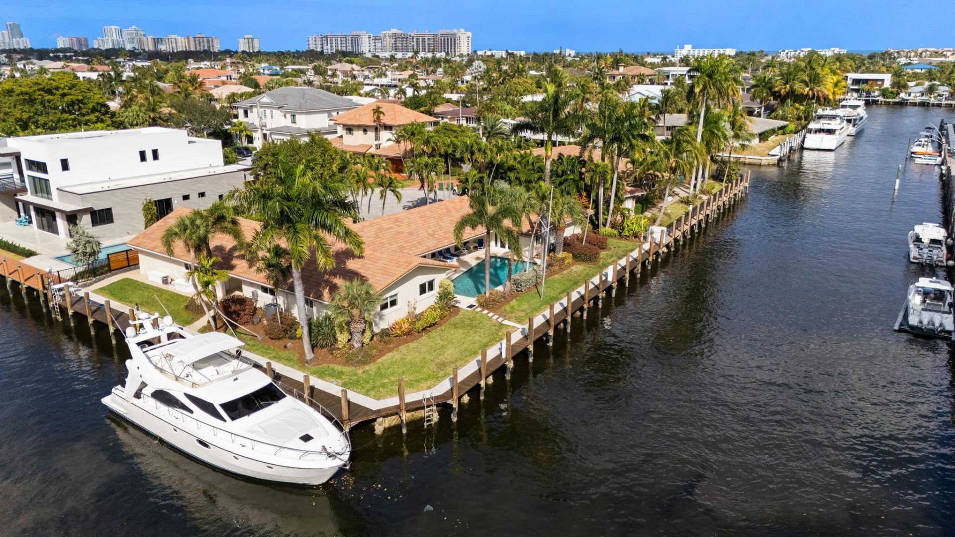 5201 NE 32 Avenue, Fort Lauderdale, FL 33308 Photo