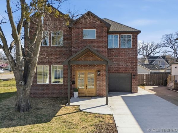 402 S Wyandotte Avenue, Bartlesville, OK 74003