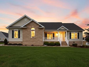 202 BARTLEY ST, DAYTON, VA 22821