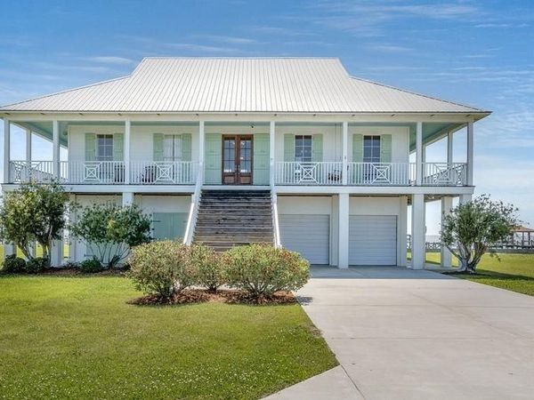 35 N TREASURE ISLE Road, Slidell, LA 70461