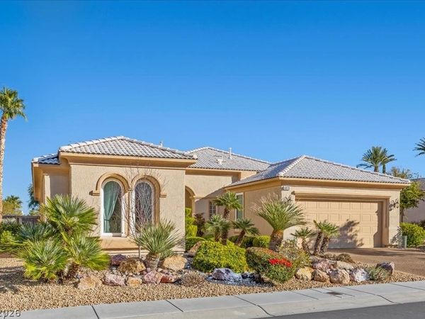 4870 Gusto Street , Las Vegas, NV 89135