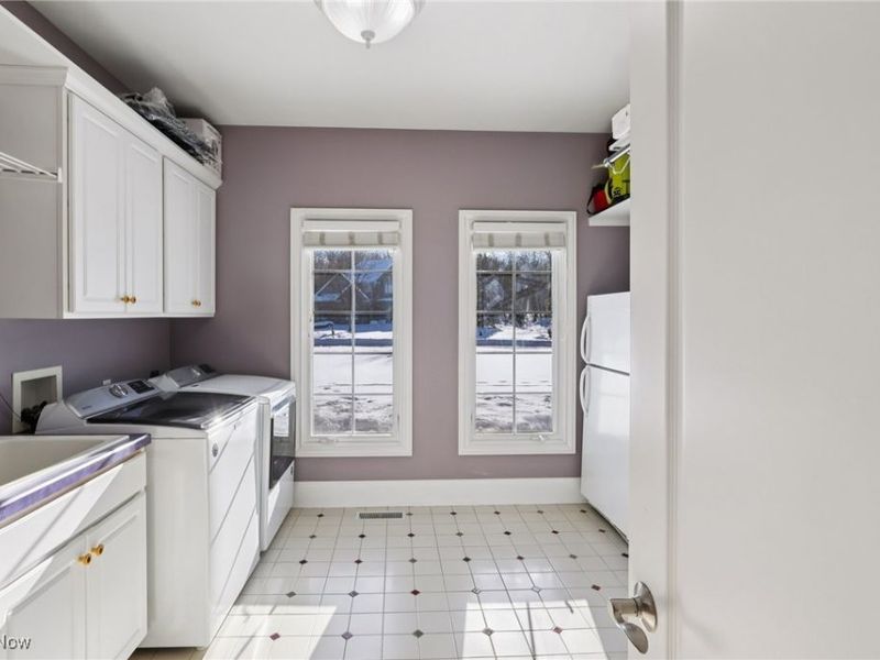 38230 Flanders Drive, Solon, OH 44139 Photo 18