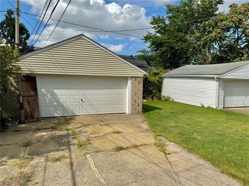 4748 E 94th Street, Cleveland, OH 44125 Photo 9