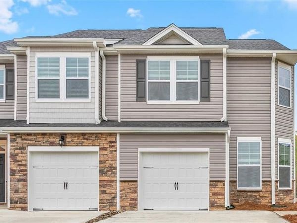 1665 Hallview Court, Kernersville, NC 27284