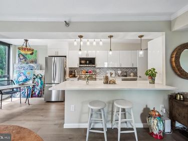 1808 OLD MEADOW ROAD, Unit 906, MCLEAN, VA 22102