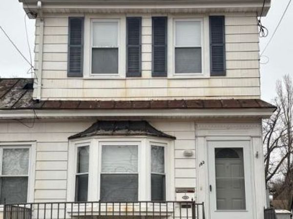 182 MADISON AVENUE, MOUNT HOLLY, NJ 08060
