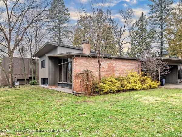 901 Rosewood Avenue, East Lansing, MI 48823