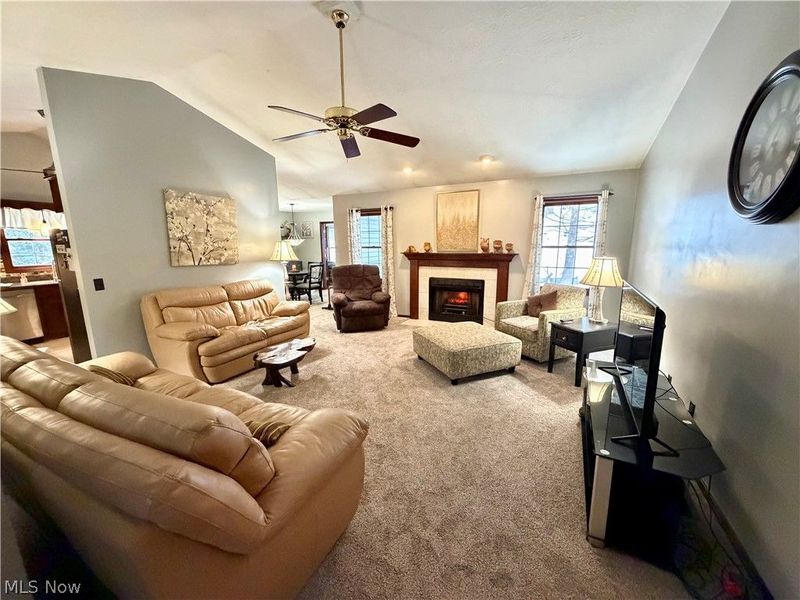 8397 French Hill Road NW, Bolivar, OH 44612 Photo 3