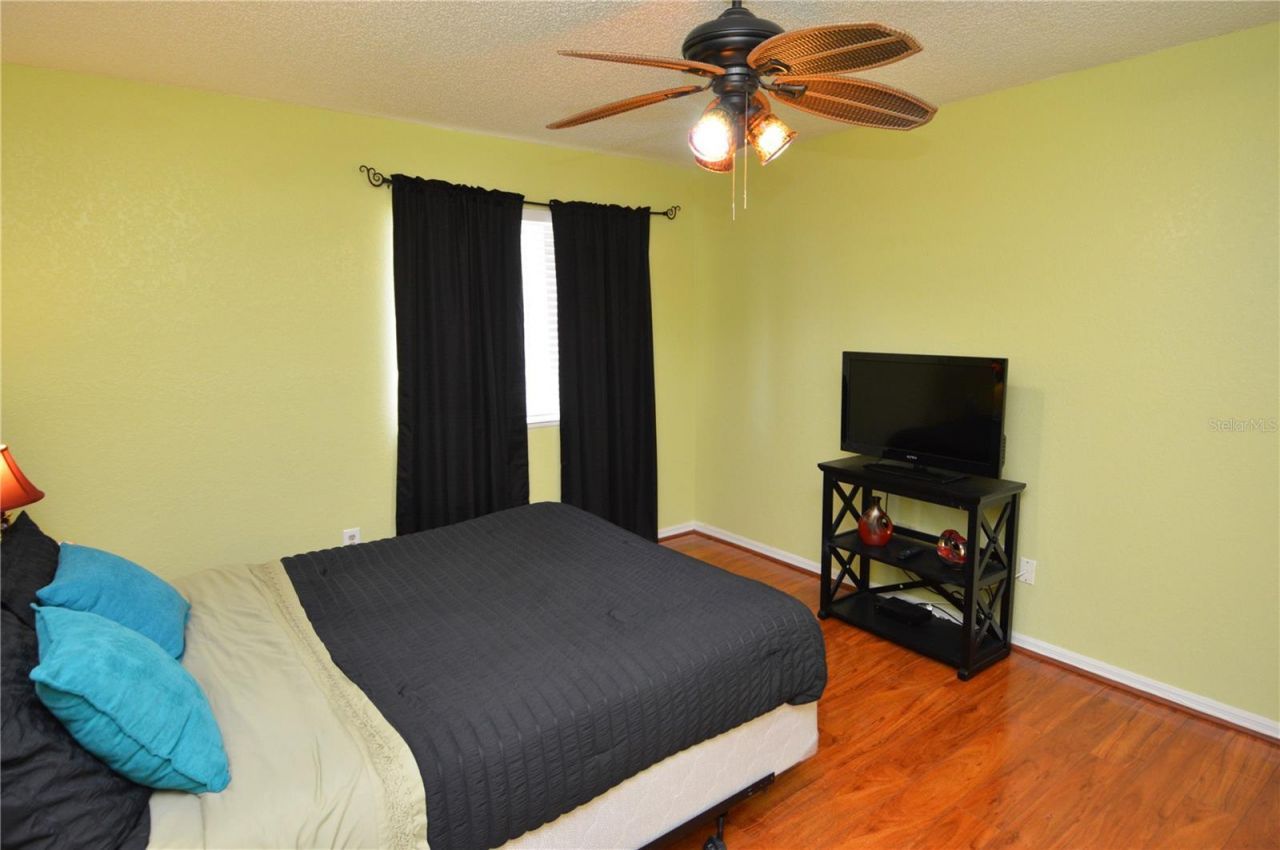 10265 Gandy Boulevard N, Unit 1405, Saint Petersburg, FL 33702 Photo