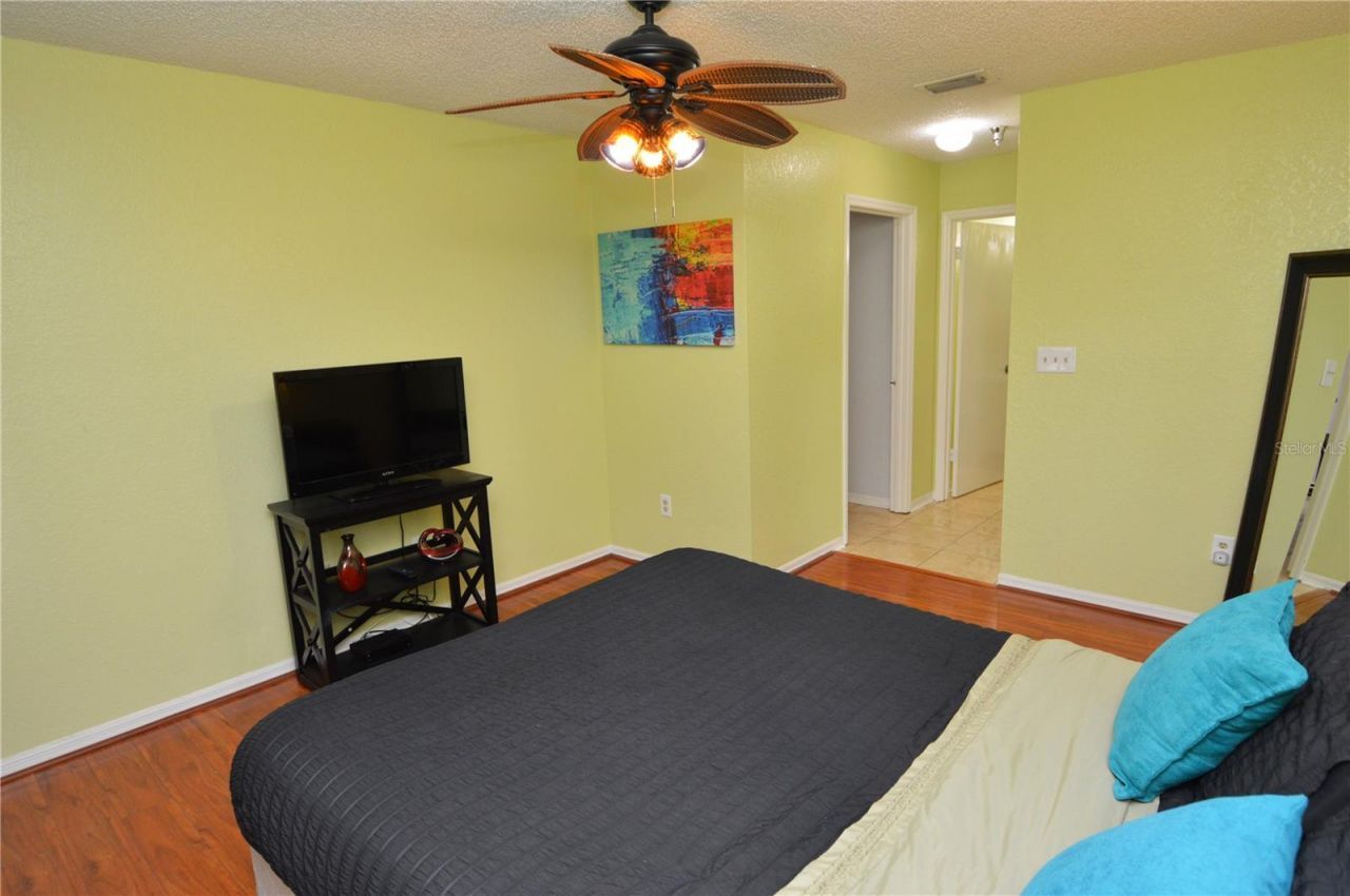 10265 Gandy Boulevard N, Unit 1405, Saint Petersburg, FL 33702 Photo