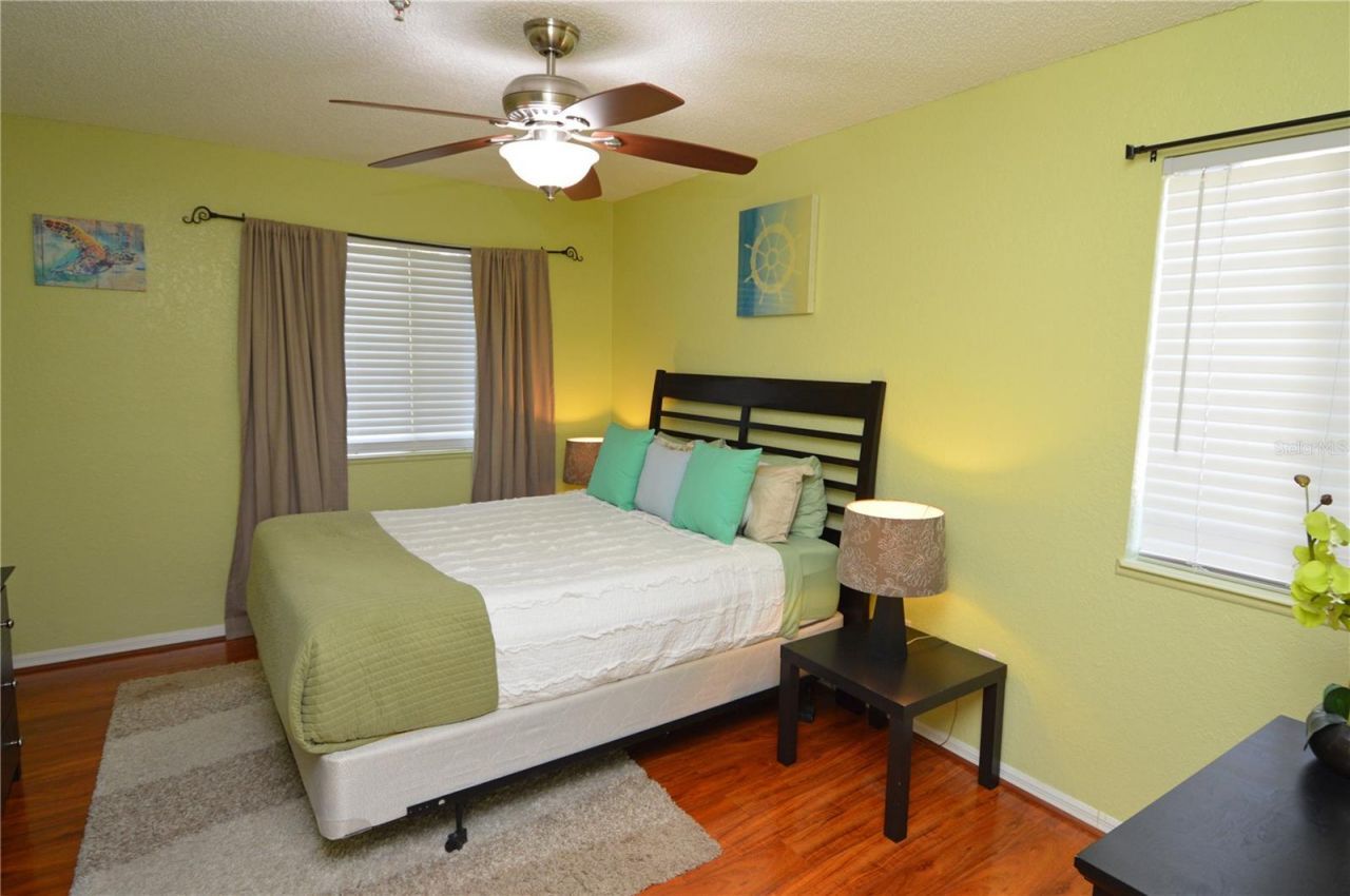 10265 Gandy Boulevard N, Unit 1405, Saint Petersburg, FL 33702 Photo