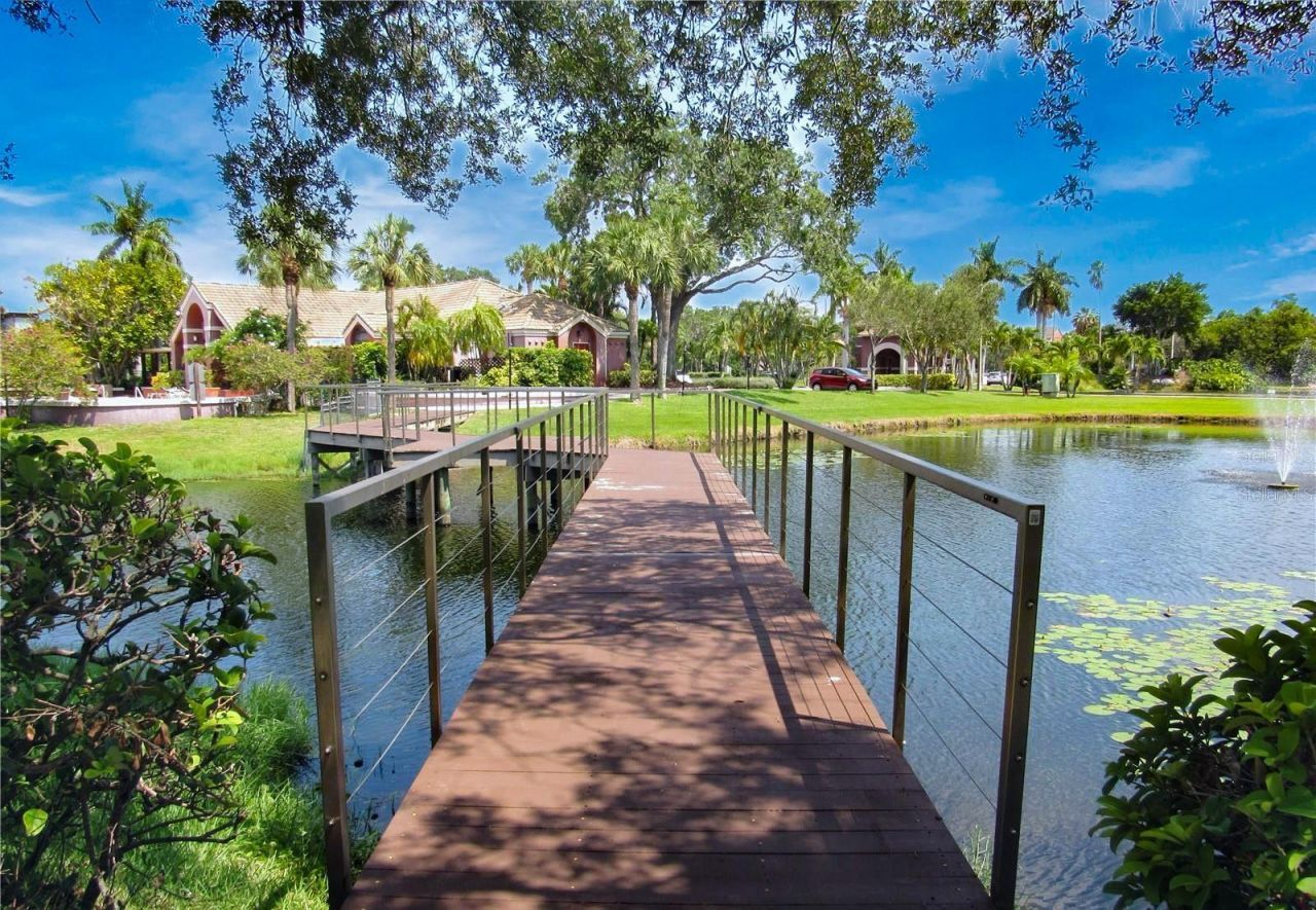 10265 Gandy Boulevard N, Unit 1405, Saint Petersburg, FL 33702 Photo