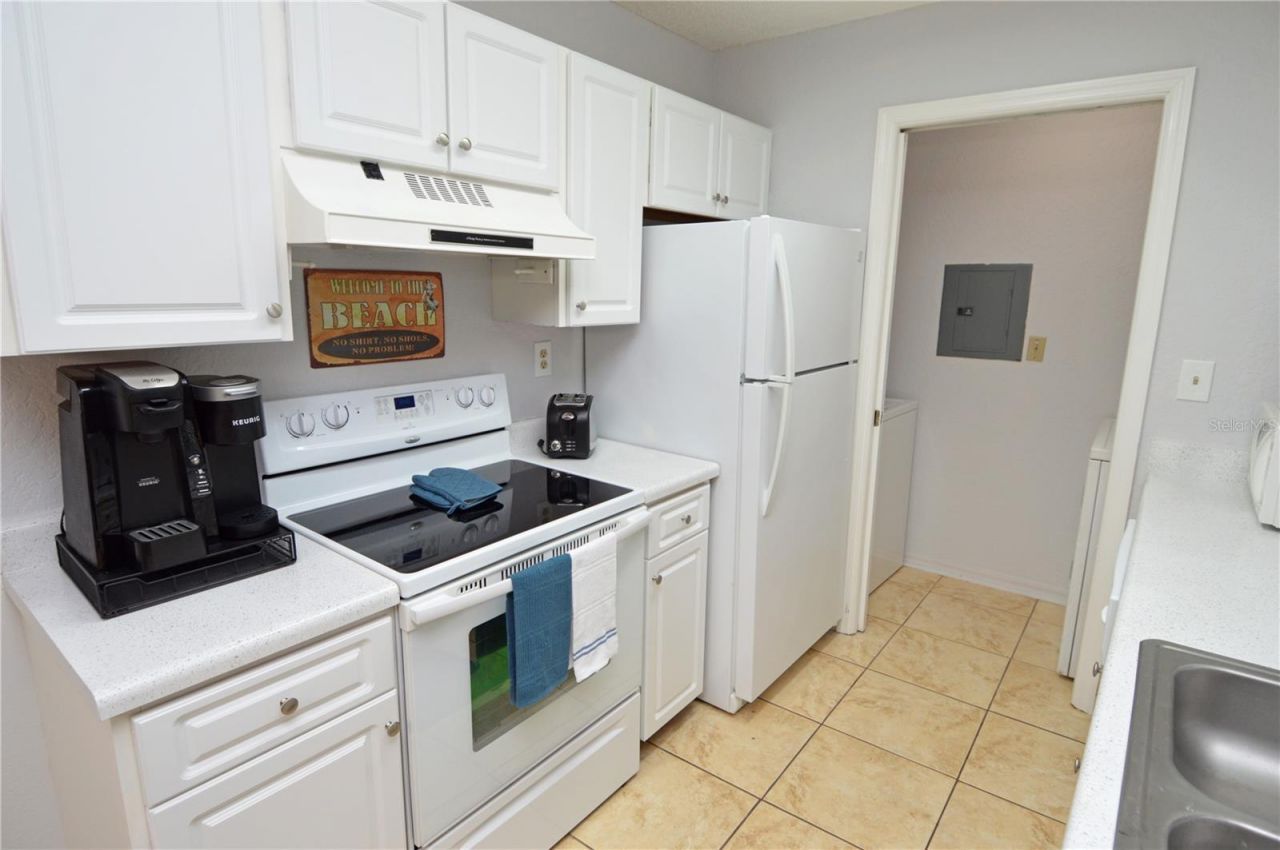 10265 Gandy Boulevard N, Unit 1405, Saint Petersburg, FL 33702 Photo