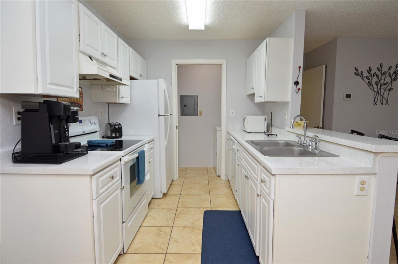 10265 Gandy Boulevard N, Unit 1405, Saint Petersburg, FL 33702 Photo