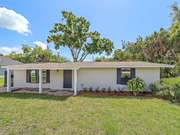 105 CLEMSON ROAD, VENICE, FL 34293