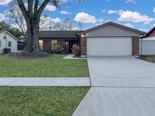 1815 LOWRY AVENUE, LAKELAND, FL 33801
