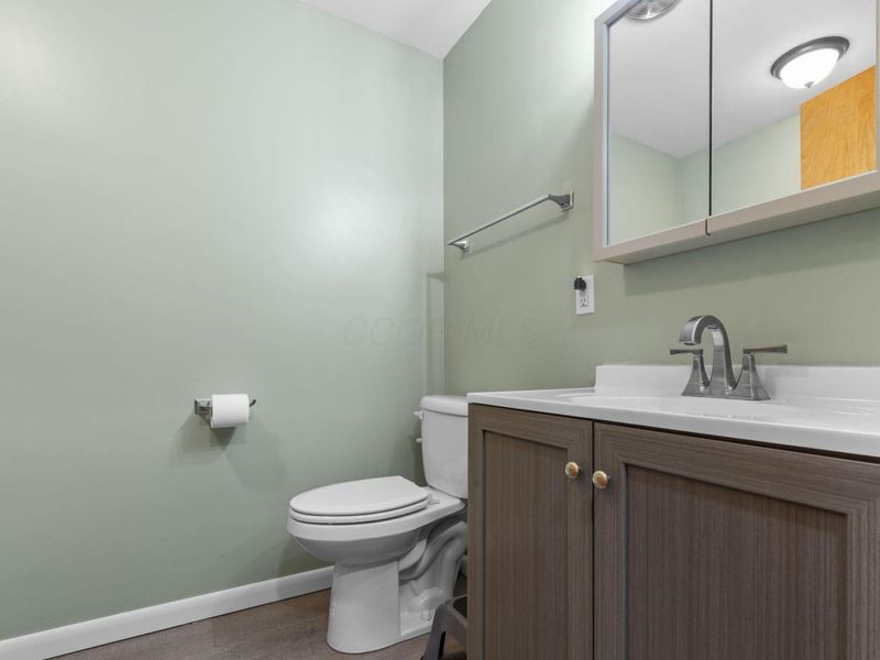 937 Expressview Drive, Mansfield, OH 44905 Photo 16