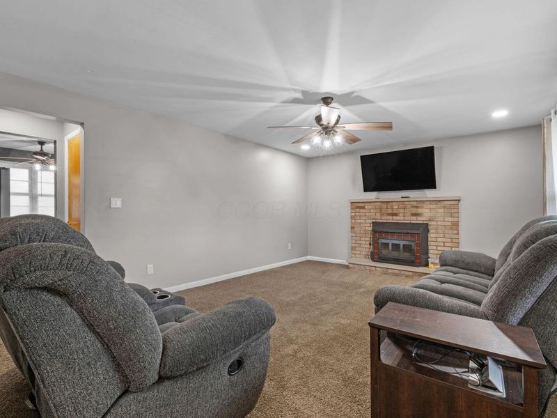 937 Expressview Drive, Mansfield, OH 44905 Photo 4