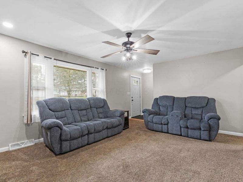 937 Expressview Drive, Mansfield, OH 44905 Photo 6