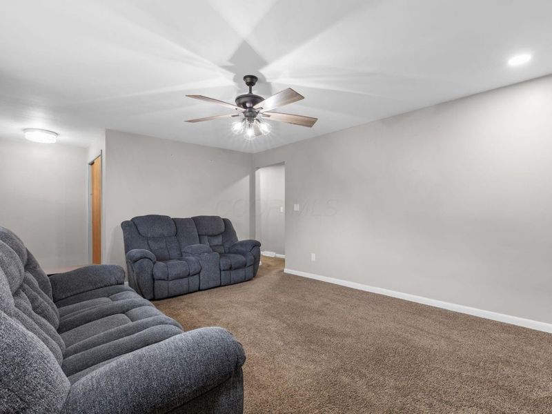 937 Expressview Drive, Mansfield, OH 44905 Photo 7