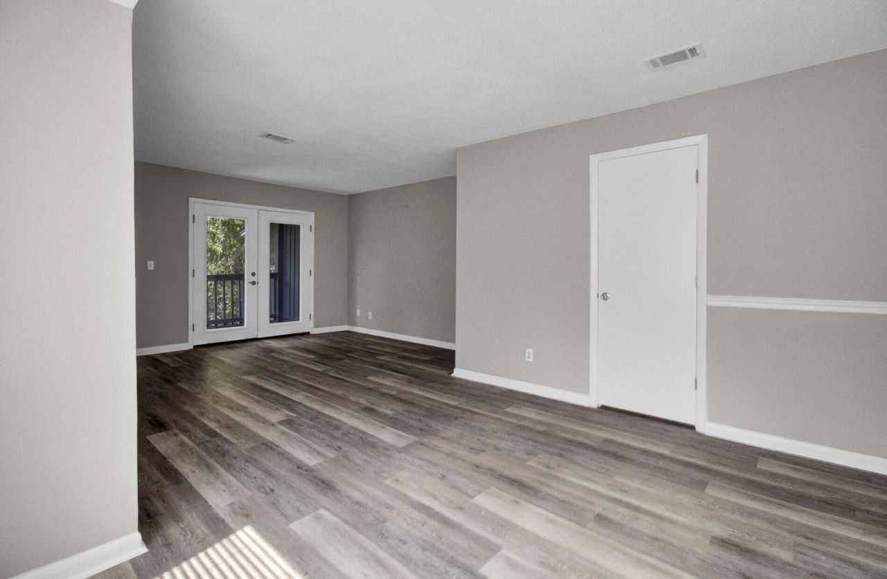 1530 Fort Johnson Road Photo 14