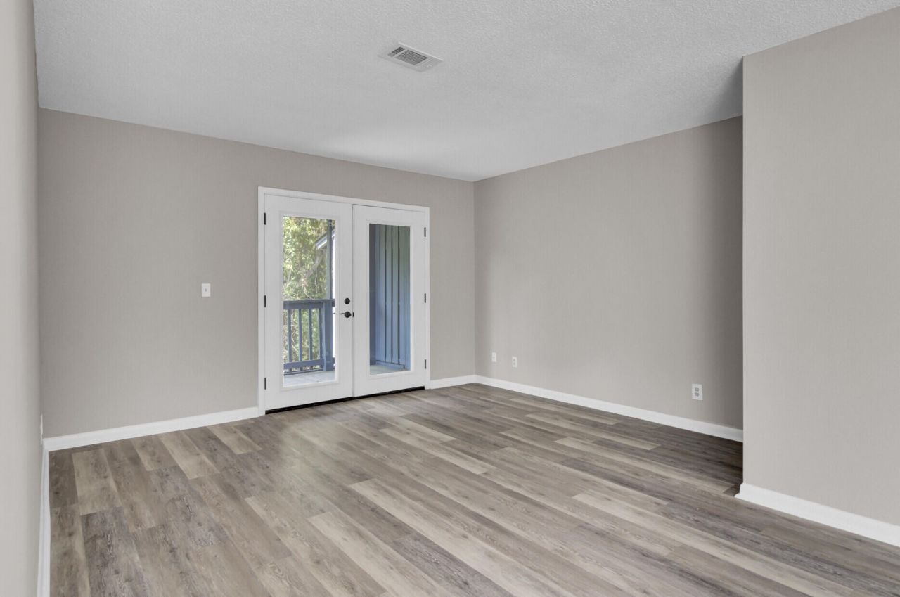 1530 Fort Johnson Road Photo 15