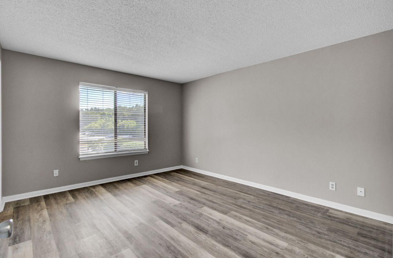 1530 Fort Johnson Road Photo 19