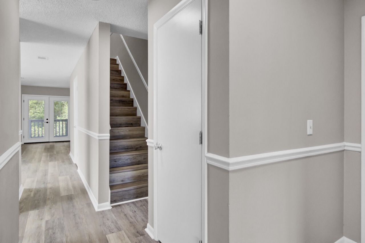 1530 Fort Johnson Road Photo 23